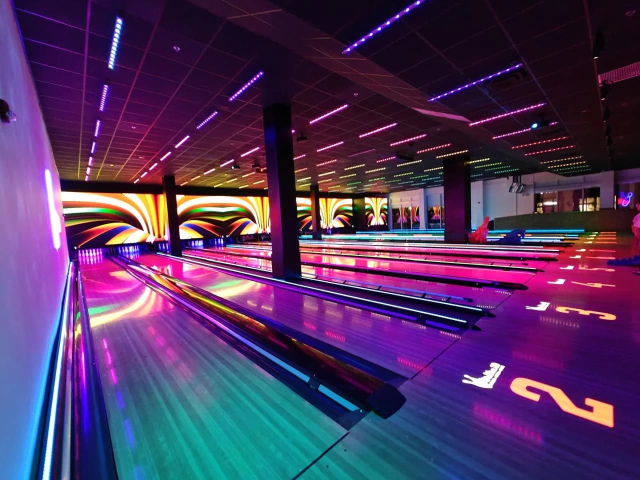Strike 10 Bowling- Hallandale