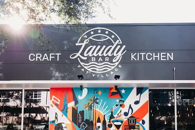 Laudy Bar Craft Kitchen