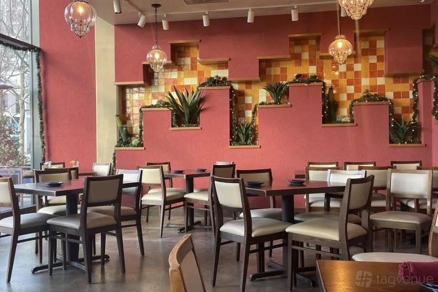 Agua 301 Restaurant