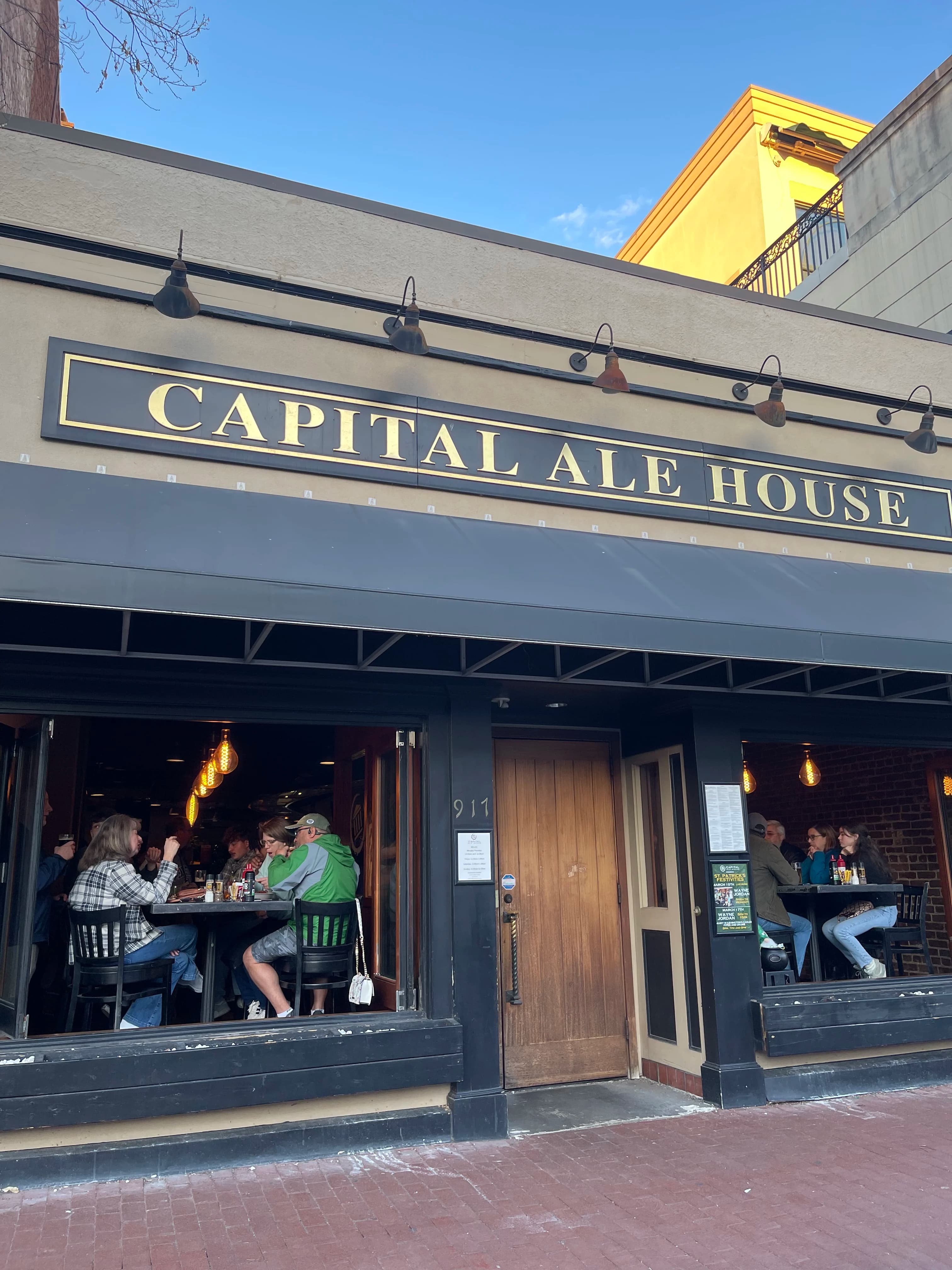 Capital Ale House: Downtown Fredericksburg