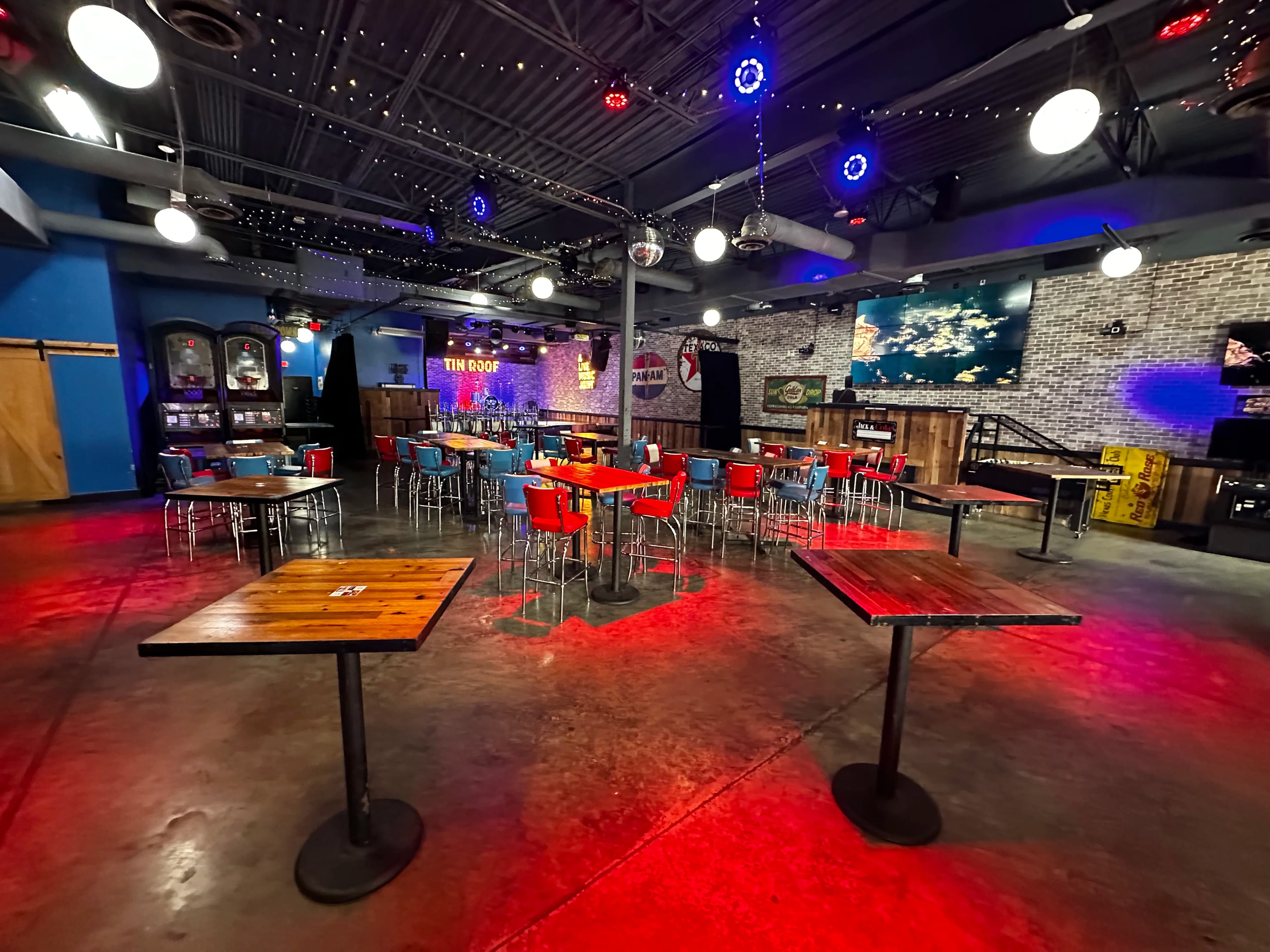 Tin Roof: Orlando