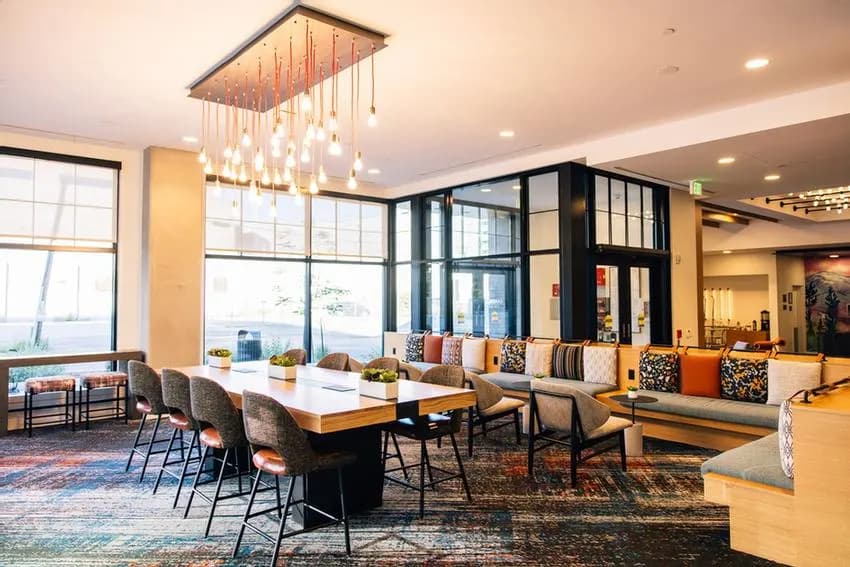 Cambria Hotel Denver Downtown RiNo