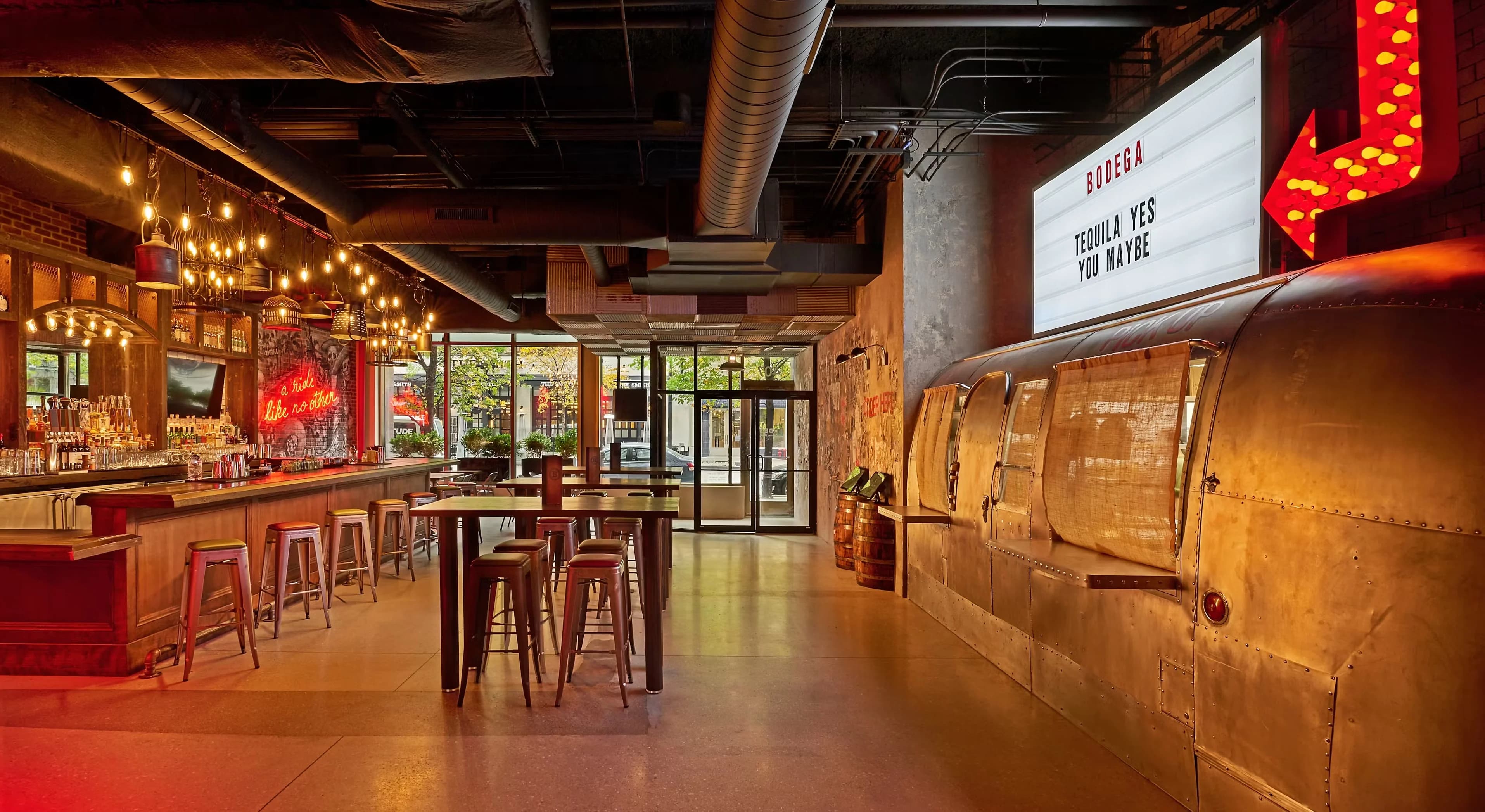 Bodega Taqueria y Tequila: Chicago River North