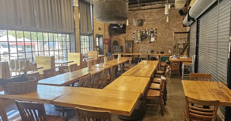 Buz and Ned's Real Barbecue