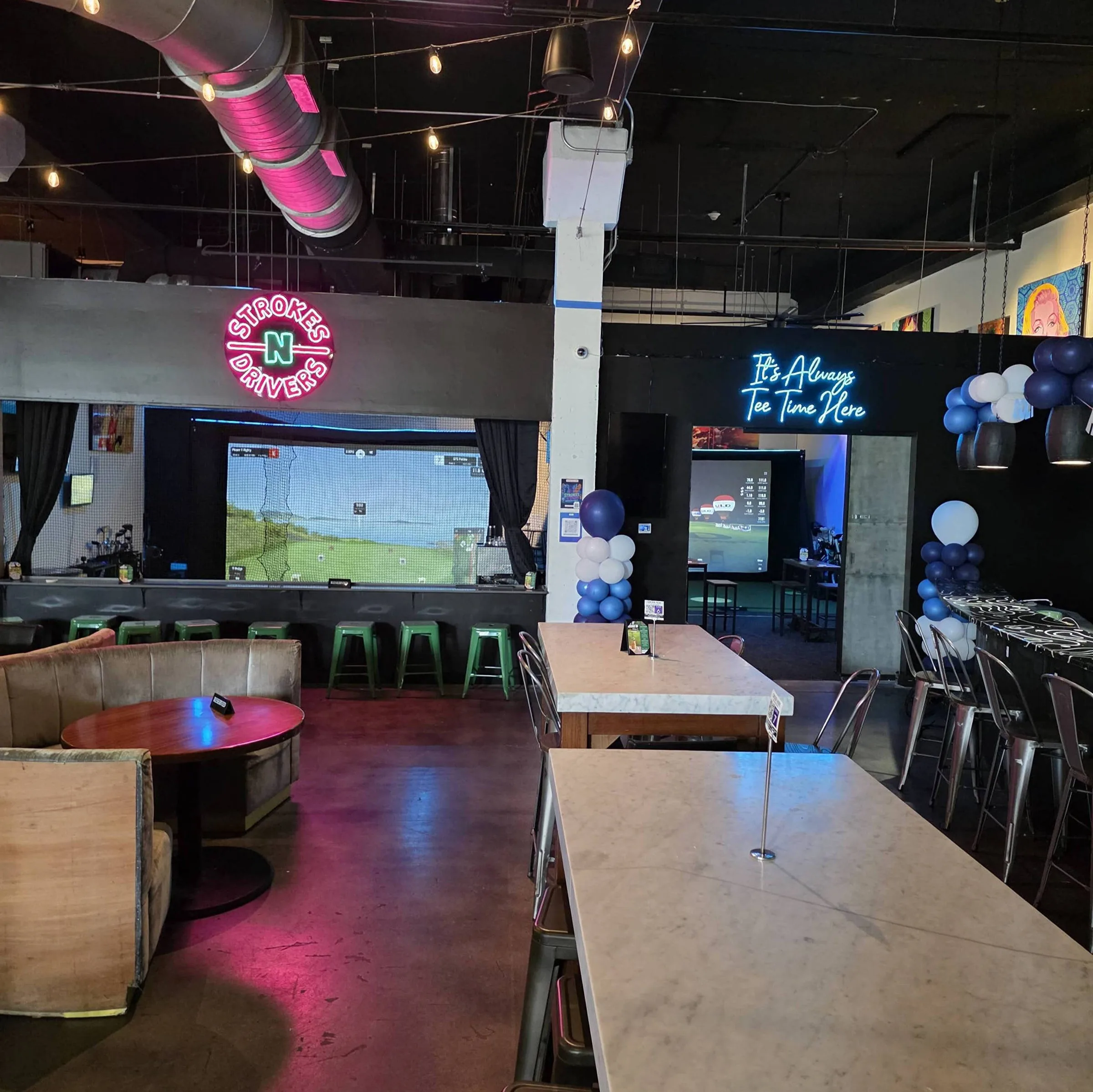 Strokes N Drivers Indoor Golf