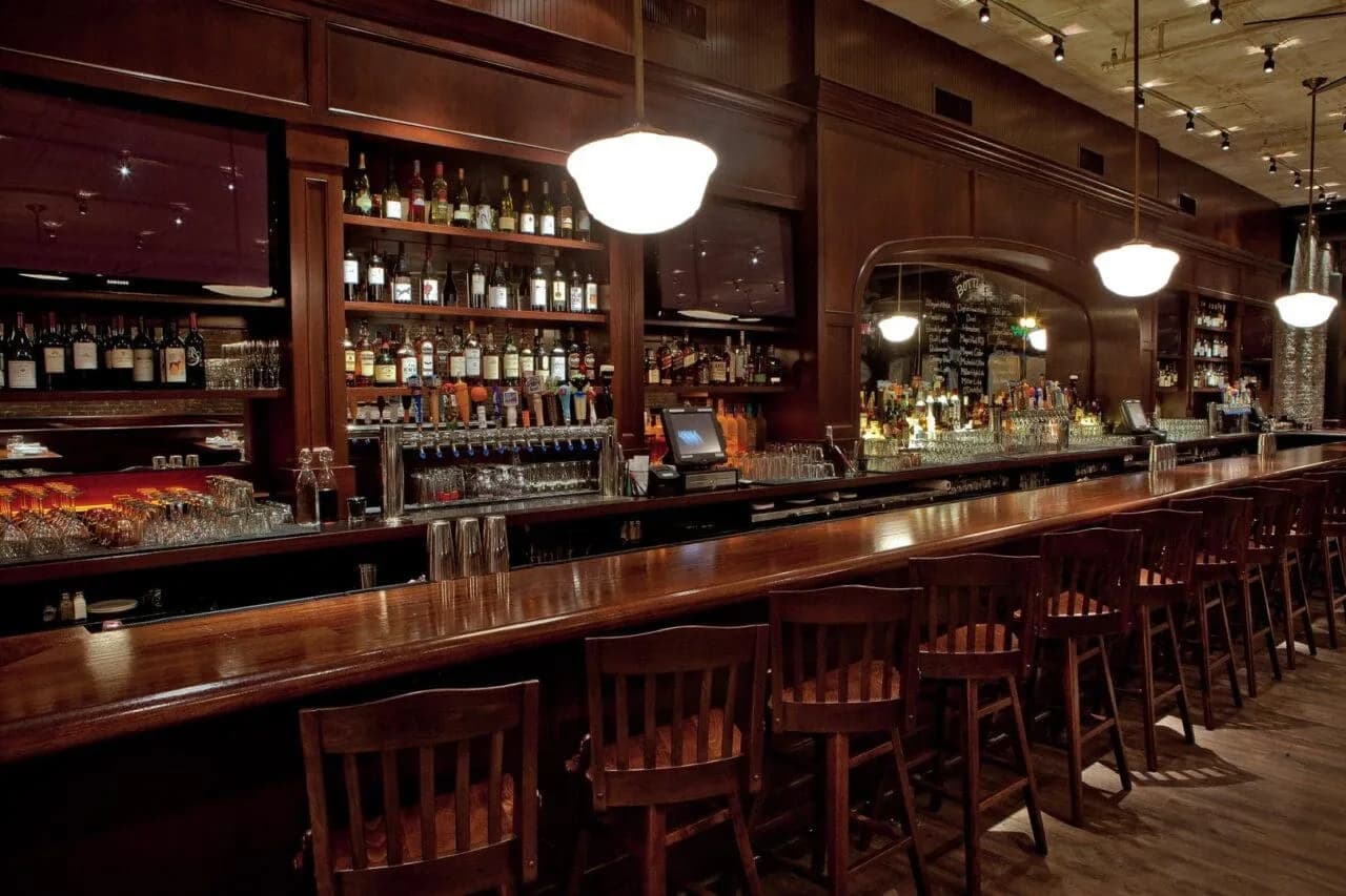 Lincoln Tavern & Restaurant