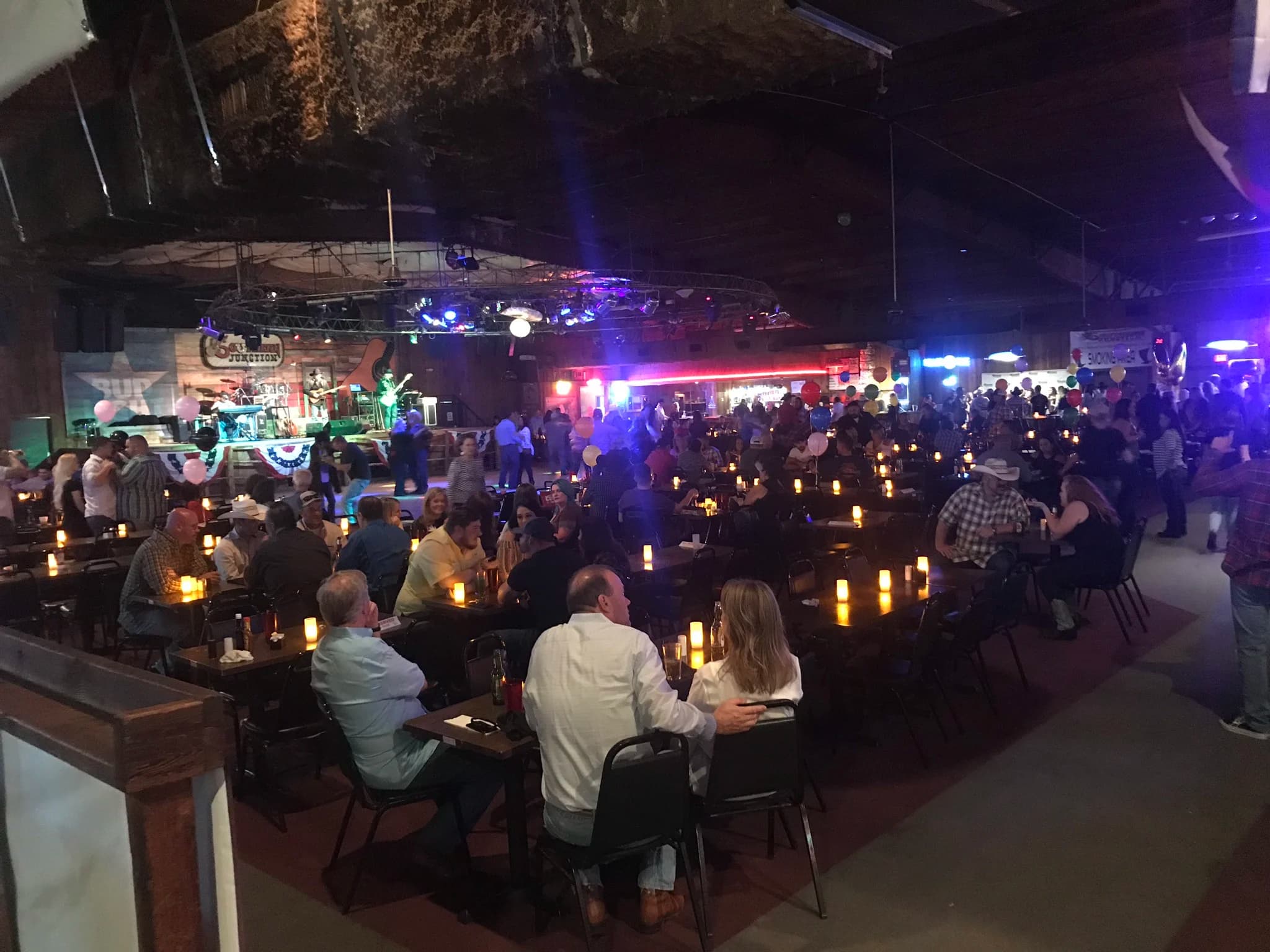 Southern Junction Nightclub & Steakhouse
