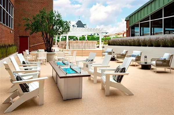 Hideaway Terrace – Seasonal Venue
