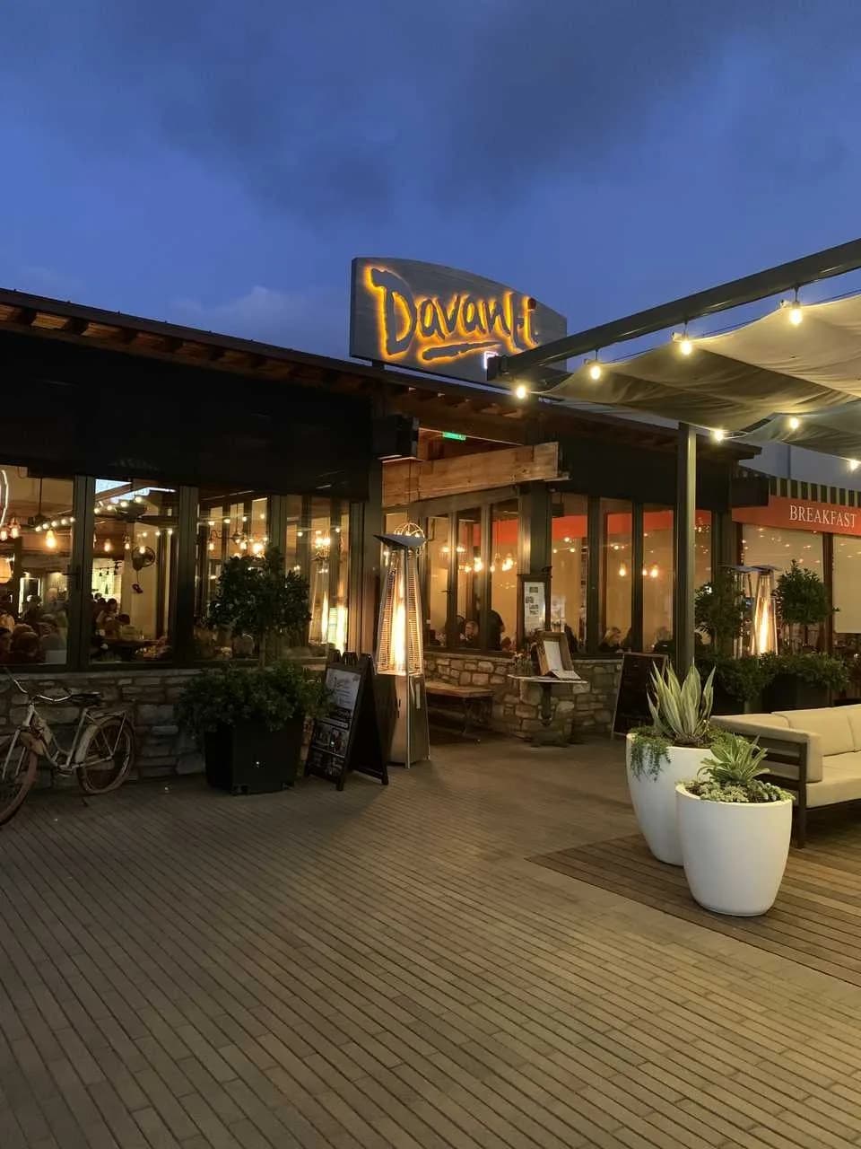 Davanti Enoteca Del Mar